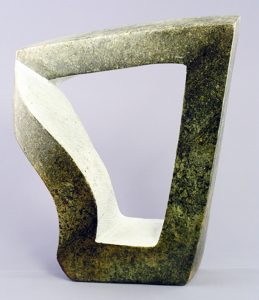 Shona Sculpture – T. Manyengedzo: LOOKING THROUGH