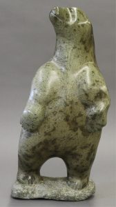 Moosa Akavik: STANDING POLAR BEAR