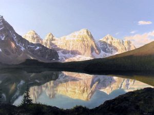Roger Kamp: THE COLOURS OF SUNRISE TINT MORAINE LAKE