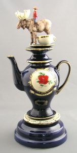 Evelyn Grant: PITY (teapot)