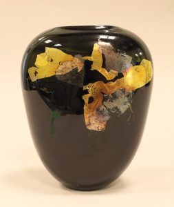 Martha Henry: BLACK VASE